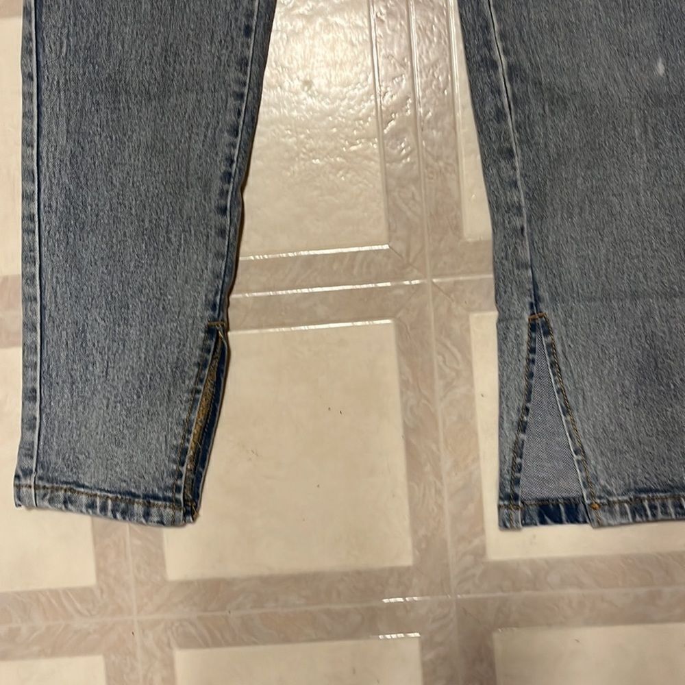 NEW WITH TAG WOMEN’S SIZE 30 STRETCH WEWOREWHAT SLIT HEM JEAN IN LIGHT VINTAGE - Picture 7 of 10